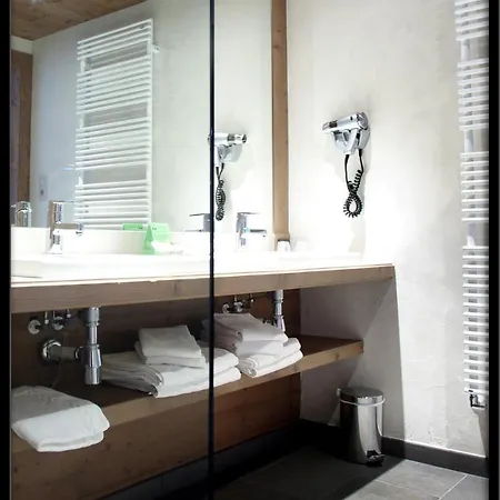 Champs Fleuris Hotel Morzine