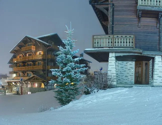 Champs Fleuris Hotel 4*